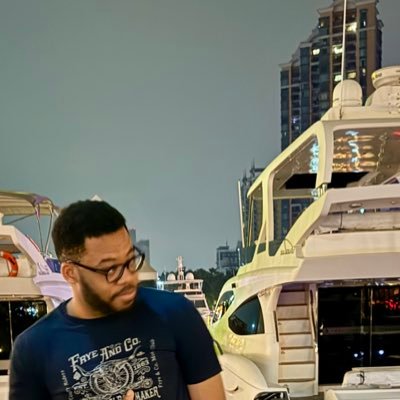 corleenx's profile picture. || Business Analyst 📊 || Gadgets || Chelsea FC ||
