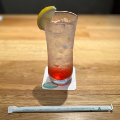 子育てはたいへんですが、子育てでしか味わえない喜びがありますよね 現在は執筆活動、塾講師、家庭教師をしています 小学校、中学校、支援級を担当していました よろしくお願いします ウインタースポーツが好きです! noteに記事を載せています よろしければそちらも見てください