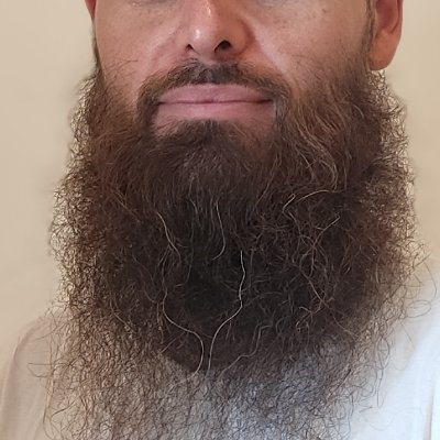 Le_Ber_G's profile picture. Je publie à propos de tout ce que je mets en place pour atteindre les 1000€/mois en ligne depuis le désert | Hijra