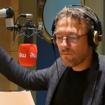 Cuento historias, para mí y para los demás. Director de Café del Sur en @radio3_rne - @rtve