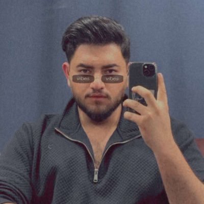 i_hssn's profile picture. aja baat kren zindagi ki🙃