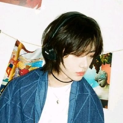 g23853324's profile picture. ♡｡⁠.ﾟ⁠+⁠ ⁠⟵｡⁠･⁠ω⁠･
⛓️ Bad girl 🍷 
￣⁠ᴥ⁠￣*⁠･⁠゜ﾟ↝ 🍓💗
chocolate 🍫 algodón de azúcar 🍡 maquillaje 💄

busco amigos/as ,armys, Stay, Moa, Engene ❤️‍🩹💋