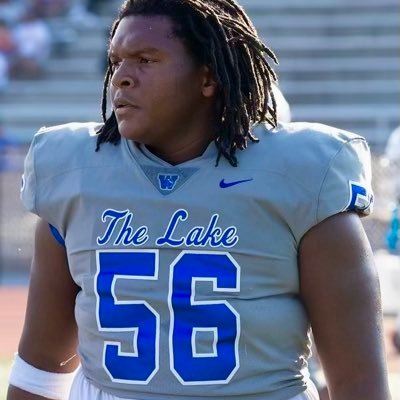 Freshman l OL, T/G @SkegeeFootball l 6'4