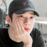 ควานลิน_ไร (@xiiig) 's Twitter Profile