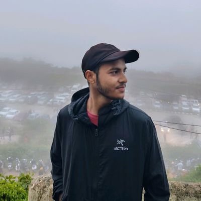 ArbazLaraib's profile picture. WO KAM KAR JO AKAL KO HAYARAT ME DAL DEY...?APNE KIRDAR KO AISA BANA KI ZAMANA.MISAL DE 🤔