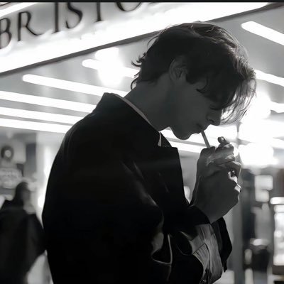 cmf19980314's profile picture. https://t.co/mg2BWGQ6Kr.lucky