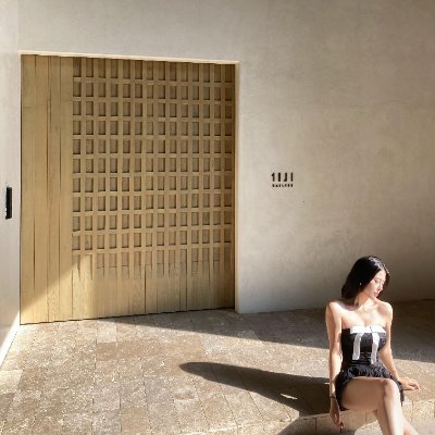 Aroncsxustin's profile picture. この女の子は美しさしか残さなかった