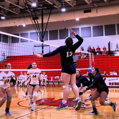 KarlieChester's profile picture. 2026
Volleyball
Main Instagram - karl.chests
Insta 2 - Karliechestervolleyball
Main Tiktok - karl.iec
TikTok 2 - karliechestervolleyball