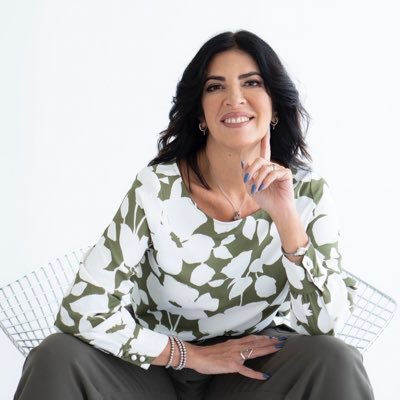Transformando vidas desde la Psicología y la Gerencia | Mag. en RRHH | Presidente @fidaghoficial | Directora de Postgrados @enlaucab @postgradoucab