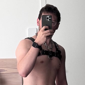 ldby_locked_boy's profile picture. Chastity muscle himbo in the making | Owned by @gentleMonsterDE | Follow the slave on it’s chastity journey 🙇🏼‍♂️🏳️‍🌈🧎🏼‍♂️