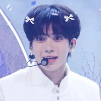 루 (@to2o2o5) 's Twitter Profile