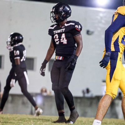 6’2 /FAYETTEVILLE NC/TRINITY CHRISTIAN HIGH SCHOOL /CO 2026/3.5 GPA/9018309854 https://t.co/Eh6YPYHJiy