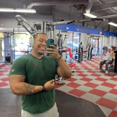 Just a spiritual, body positive, and non-binary queer living their best life. Pastor David is my addiction