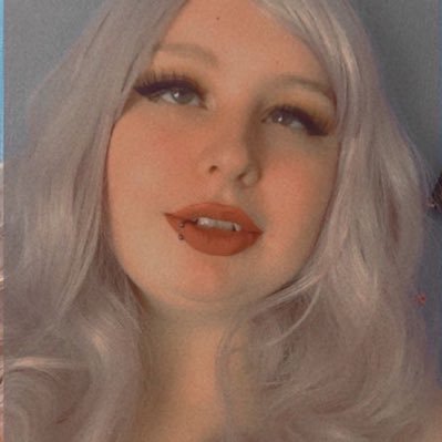 kitanatatee's profile picture. 26 💜💚