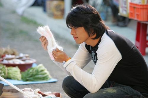 스포츠와 과학. 시사. 사회에 관심이 많습니다.
 2012년 꼭 투표하겠습니다.