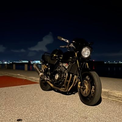 NKZT_msk's profile picture. 趣味 バイクの修理・カスタム、ツーリング。 CB400SF Ver.S 事故で半壊からの、2024年2月セミレストア完了。 2024年8月、CBR1000RR SC57前期 納車。 バイク好きの方々、無言のいいね、フォロー大歓迎！
