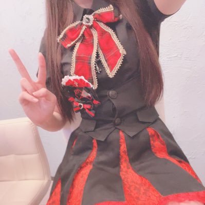 本業限界大学院生┊︎@diaboretta サキュバス担当┊︎たまに個人イベント┊︎酒とアニメとKOTOKOが好き!特技はお茶会です→#テキーラはお茶同好会 シフト→#今週のナギ太郎 7️⃣🌙🙏🏻 コス垢→@nalgngi