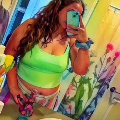 31. I smoke weed and post my butt a lot. Sex positive. Kink friendly. 💋 https://t.co/Ei5RMlbmOY