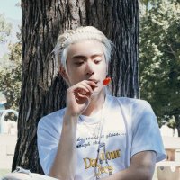 π©°βπππππΉππβΛ π ΰΈΰΈΰΈΰΈΰΈΆΰΈΰΈΰΉΰΈ° (@_rosevalen) 's Twitter Profile
