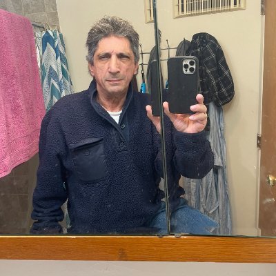 des68038's profile picture. @DES68038