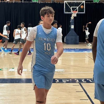 6’4 190| Class of ‘28 SG/SF🏀 Lhcummings@gmail.com | 561-418-2071