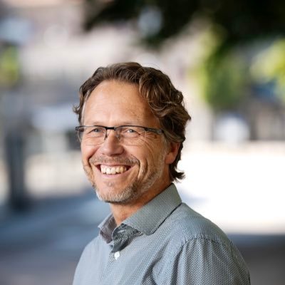 Professor of Economics and HoD of @econGU at @handels_gbg @goteborgsuni . Migrating to https://t.co/jaS46XuJOy