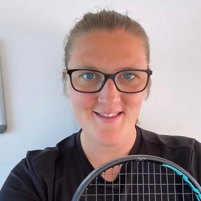 Working hard to help grow tennis in the UK 🏆 Midlands COTY 2019 🎾