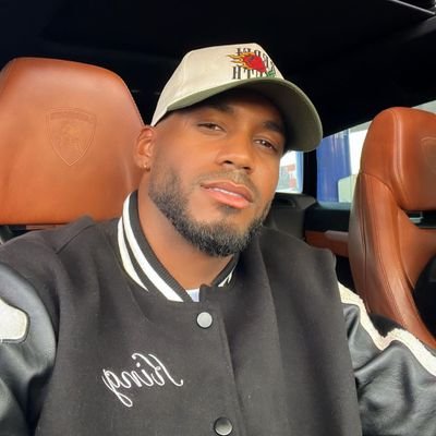 henry_william9's profile picture. just a man living is best life