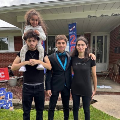 zanah4's profile picture. 