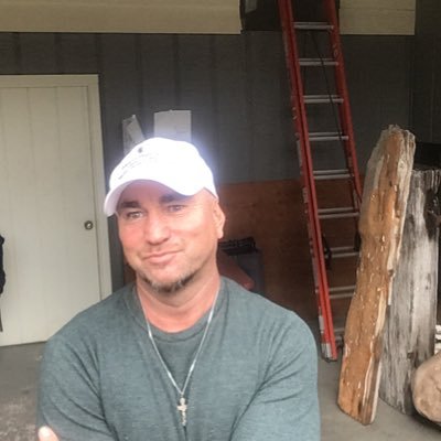 SaltyWater72's profile picture. 