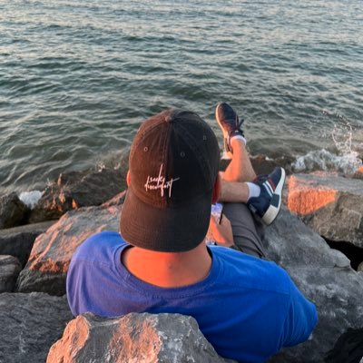 mike_idz's profile picture. 🥌 Coach | Leader | Teacher 🔬🎵