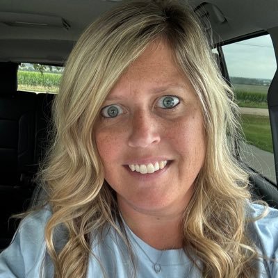 Wife, Mother, 4th Grade Teacher at Shell Creek Elementary
