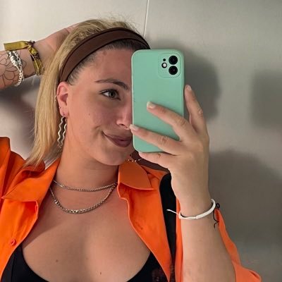 perdiciondepies's profile picture. Fotos y videos  para los perritos que paguen y me complazcan 🐶💶💋