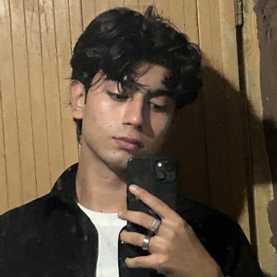 Mubeenxf's profile picture. suicidal