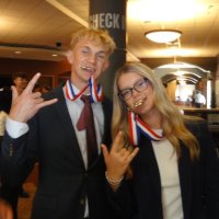 Carlee Decker (@carlee_mktg) 's Twitter Profile Photo Carlee Decker (@carlee_mktg) 's Twitter Profile Photo