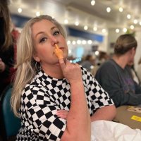 Amy (@amybhole) 's Twitter Profile