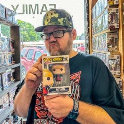 International Man of Pizza! Movie Critic Social Media Guy! DieHard DodgerFan! #GoDrillers #BeIncredible #GoBlue #StopTheFLOP #FoodPro SC:JagerMunkey $JimBob1978