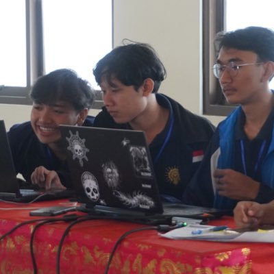 yogaudiana93's profile picture. 