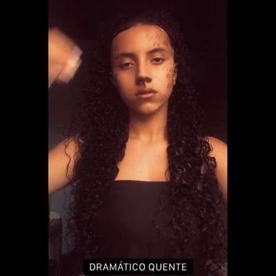 gabicarvalhoo6_'s profile picture. flamenguista sofredora ✌🏻