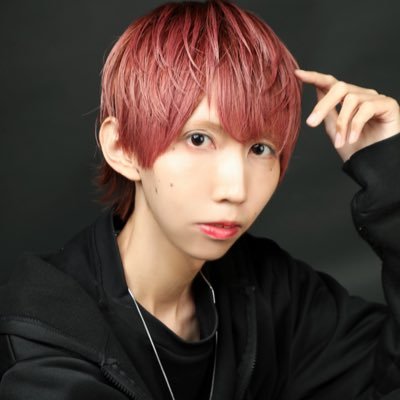 いいね失礼します。声は酒焼け i am BLACK
