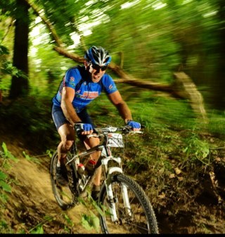 gerberakees's profile picture. schaatser/wielrenner & gerberakweker LG Flowers