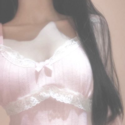 prettiest_isa's profile picture. she/her..18..lesbian..virgo..orbit..minors/men dni..nsfw but sfw sometimes..recovering from ed