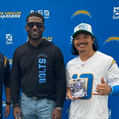 Bolt_Uhp's profile picture. Chargers 🏈 and Padres ⚾️