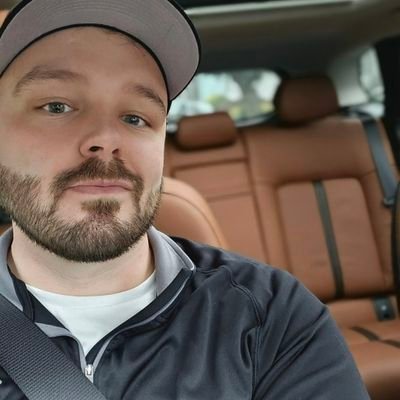 COMBATnRAINBOWS's profile picture. Retired Army Vet
Artsy Bostonian.
previously @the_proud_vet (got locked out)