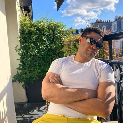 GabIsNice's profile picture. She would be my queen, I could be her king, together. She would make me cool and we would both rule, forever... and I would never feel pain.