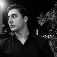 W a l l (@renwall2) 's Twitter Profile