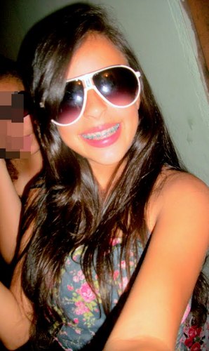 Sou como você me vê. Posso ser leve como uma brisa ou forte como uma ventania, depende de quando e como você me vê passar.