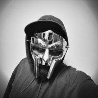 AI-Native Bluetooth hater ❤️✊✌️🇺🇦🏳️‍🌈🏳️‍⚧️ (@calibrono) Twitter profile photo