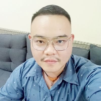 chit_inst's profile picture. 