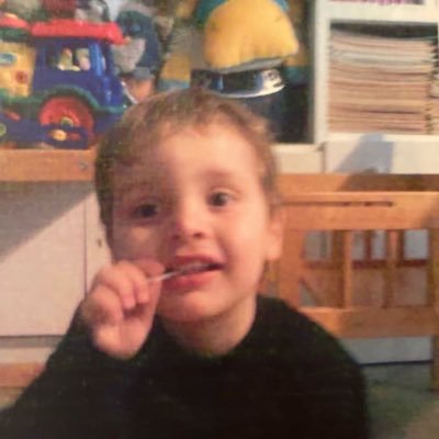 actinglikeivan's profile picture. A man who loves doing something will die doing it